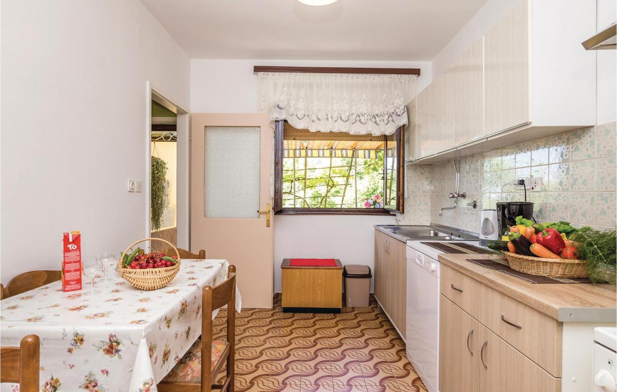 Beautiful Home In Lovran With House Sea View المظهر الخارجي الصورة